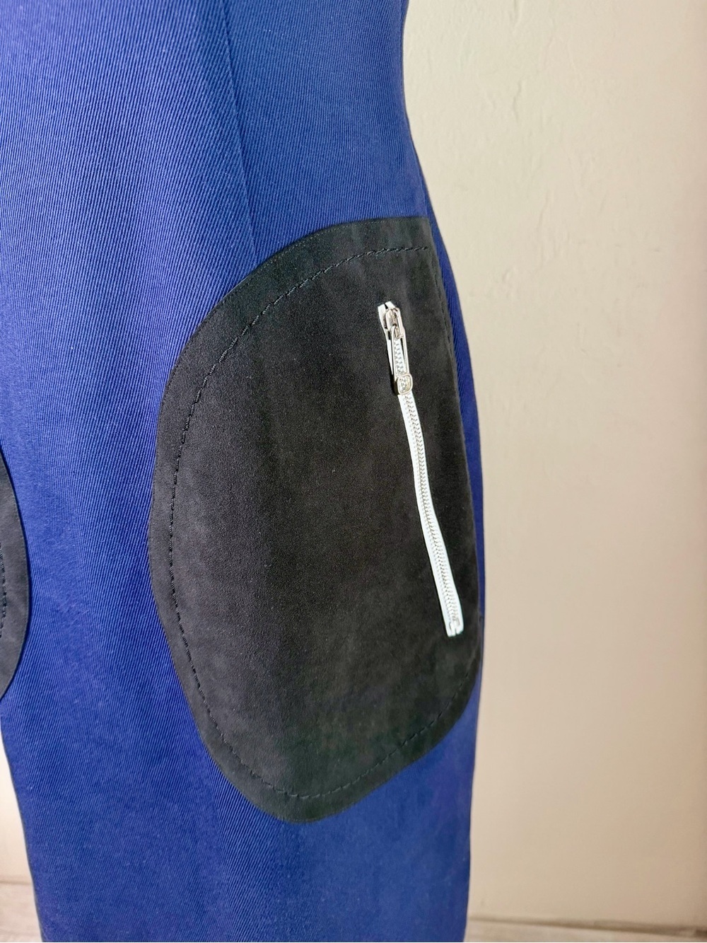 Sportmax Navy Midi Dress with Black Strap and Pocket Details - Picture 4 of 11